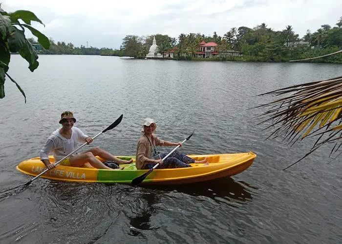 Lake Life Villa